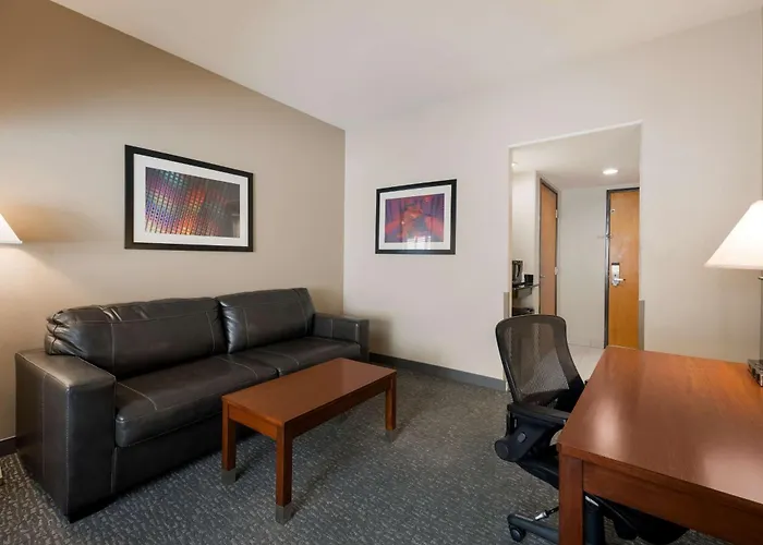 Best Western Lanai Garden Inn&Suites