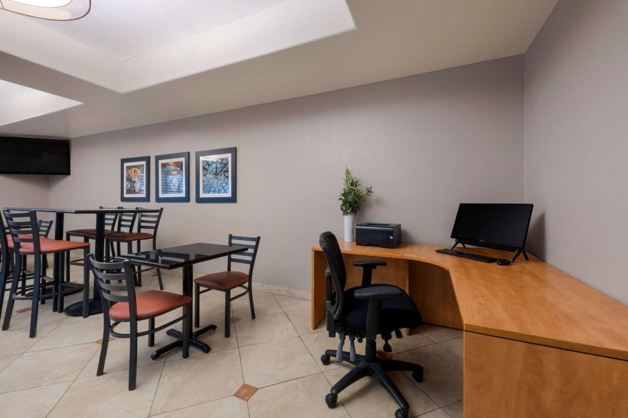 Hotel Western Lanai Garden Inn&suites 3*