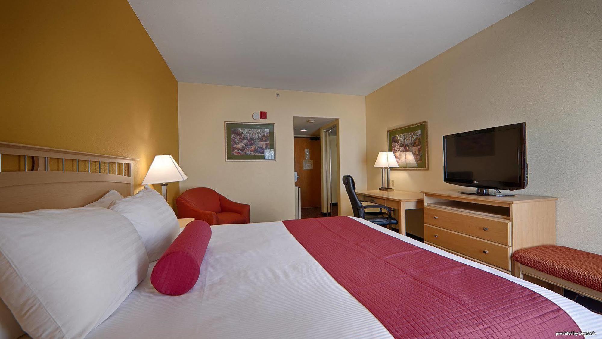 Western Lanai Garden Inn&suites 3*