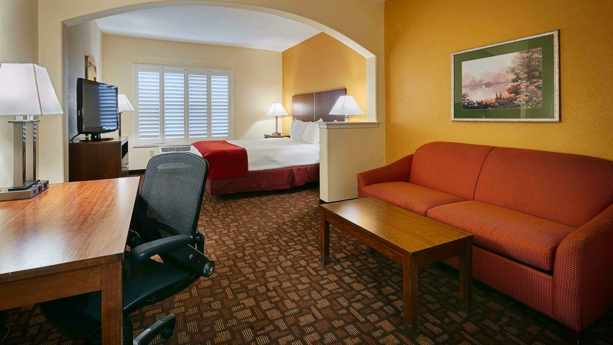Western Lanai Garden Inn&suites Hotel